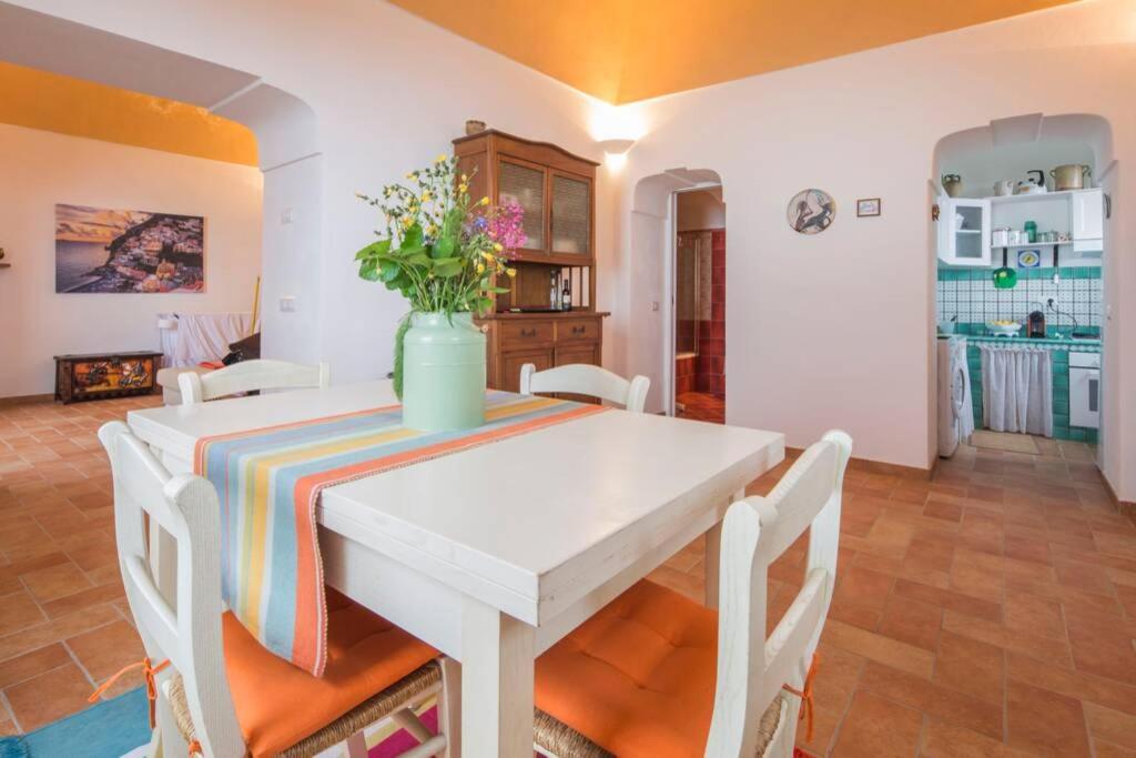 Casa Marilo - A Beautiful House Overlooking Amalfi Bagian luar foto